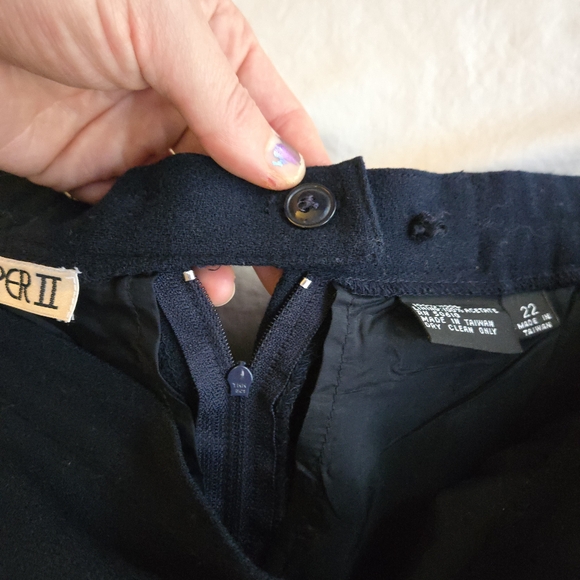 Kasper II Navy Dark Blue Wool Pencil Midi Skirt with Pockets - Picture 6 of 9